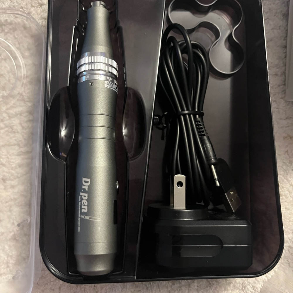 Dr. Pen M8 Microneedling System